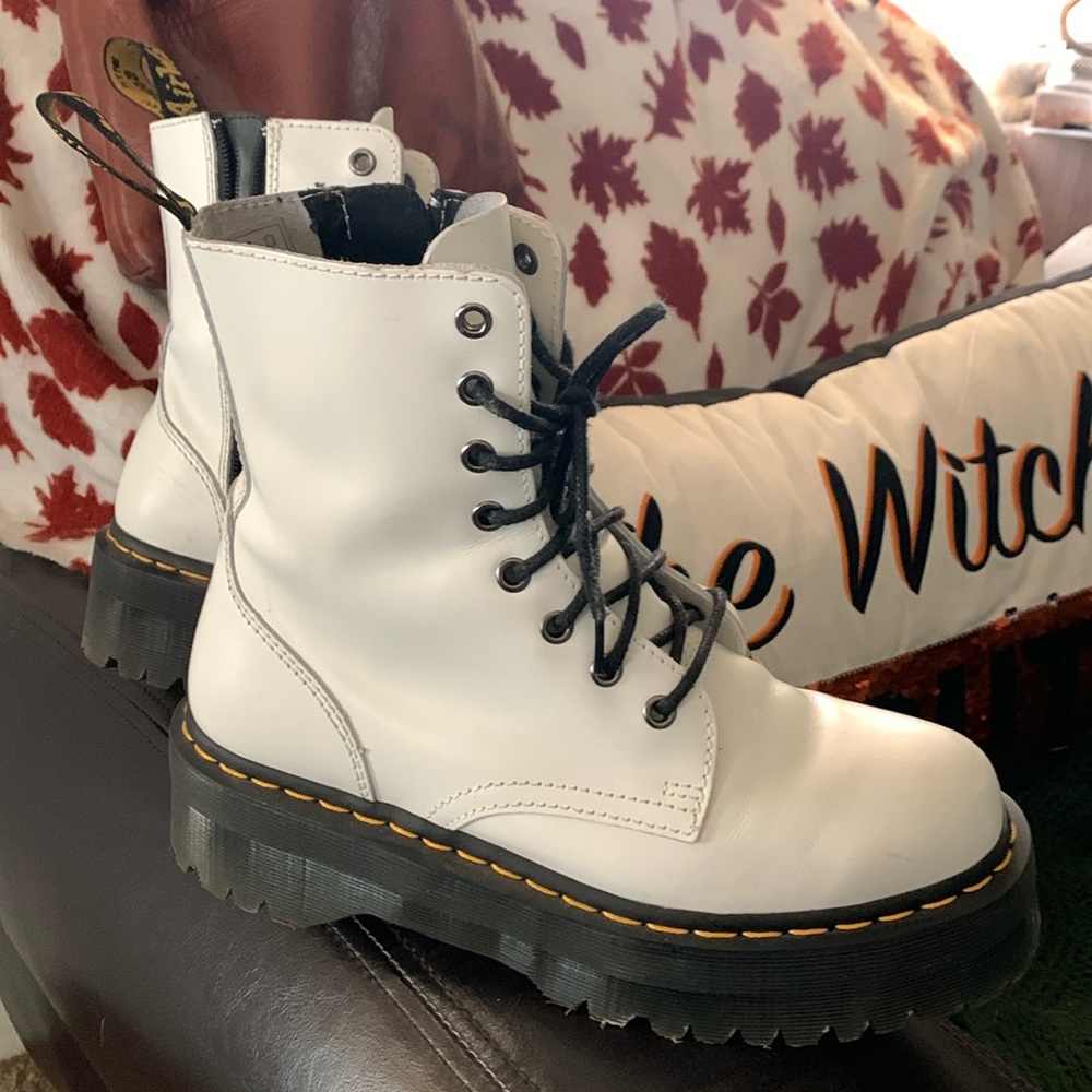 Dr marten jadon platform boots